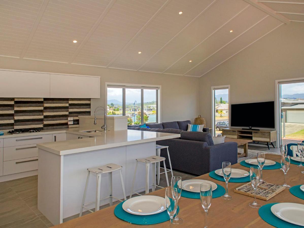 Tattletails Rest - Whitianga Holiday House Esterno foto