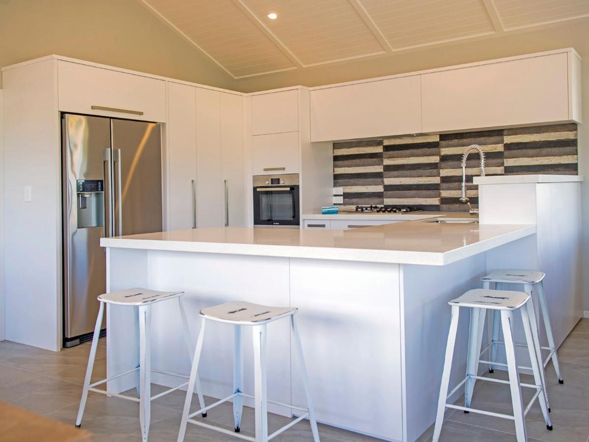 Tattletails Rest - Whitianga Holiday House Esterno foto