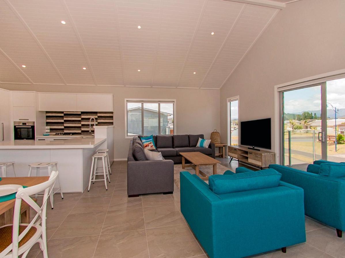 Tattletails Rest - Whitianga Holiday House Esterno foto